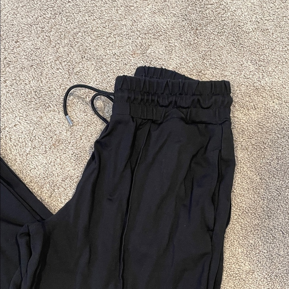 Serra Black Drawstring Wide Leg Cropped Pants Size Small 4-6 - Picture 2 of 8